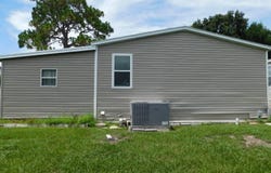 38102 Vinson Ave., Zephyrhills, FL 33542