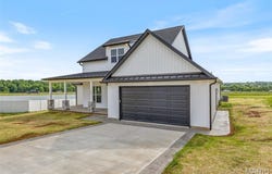 208 Ariel Ct, Desloge, MO 63601