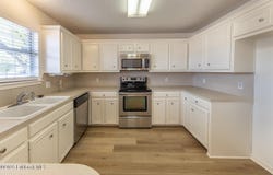6305 5th Street, Lubbock, TX 79416