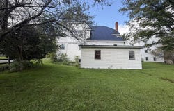 123 Washington Street, Smethport, PA 16749