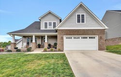 102 Simms BLVD, Salem, VA 24153