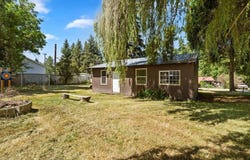 4417 Washington St, Clayton, WA 99110
