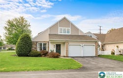 2504 Rolling Green Drive, Lower Macungie Twp, PA 18062