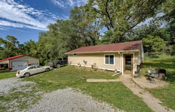 58865 KIDD Road, GLENWOOD, IA 51534