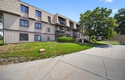 9751 Sunrise Boulevard, North Royalton, OH 44133