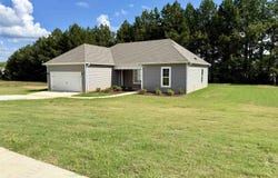 368 FARMINGDALE LANE, HARPERSVILLE, AL 35078