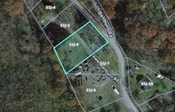 144 Lower Bellburn Rd., Charmco, WV 25958