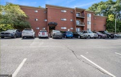 250 Little, Athens, GA 30605