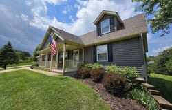 1A49 Blackhawk, APPLE RIVER, IL 61001