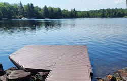 6102 Lakeview Drive, Pocono Pines, PA 18350