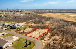 3232 Lamborn Ave, Superior, WI 54880