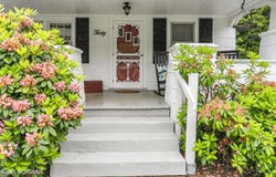 30 Balloch Place, Red Bank, NJ 07701
