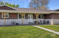 209 Fruitland Ave N, Buhl, ID 83316