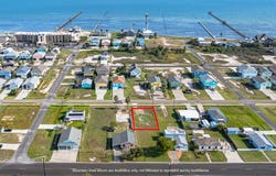 1115 S Live Oak, ROCKPORT, TX 78382