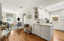 198 Saint Botolph St 9, Boston, MA 02115