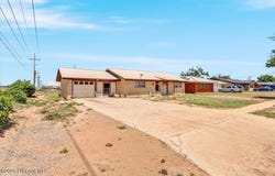 102 Eagle Avenue, Levelland, TX 79336
