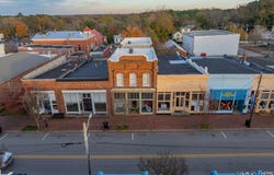 134 S Main St., Warrenton, NC 27589