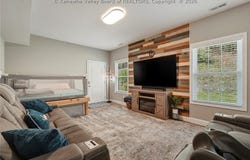 72 James Circle, Culloden, WV 25510