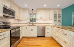 706 Ridgefield Cir, Clinton, MA 01510