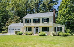42 Birchtree Dr, Westwood, MA 02090