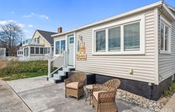 1520 Beach Street, Muskegon, MI 49441