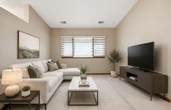 10521 S Roberts Road, Palos Hills, IL 60465
