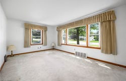 167 S Leavitt Road, Amherst, OH 44001
