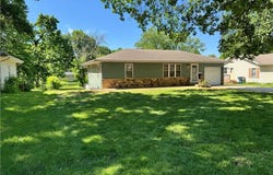 1401 NE 67th Street, Gladstone, MO 64118