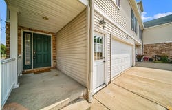 327 E Legend Court unit: C, Highland Heights, OH 44143