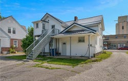 163-165 N Mecca Street, Cortland, OH 44410