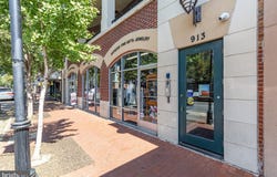 913-B CAROLINE, FREDERICKSBURG, VA 22401
