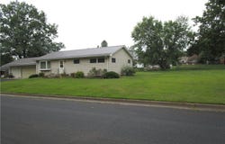 604 E 10th Street S, Ladysmith, WI 54848