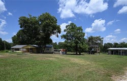 8360 Miracle  LN, Harrison, AR 72601