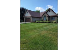 522 Joann Drive, Conneaut, OH 44030