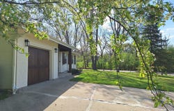 227 Juneway Terrace, Lake Bluff, IL 60044
