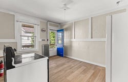 85 Richards, North Attleboro, MA 02760
