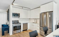 7004 Blvd E, Guttenberg, NJ 07093