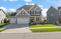 2116 Redwood Lane, Chesterton, IN 46304