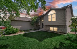196 Spring View Drive, Chesterton, IN 46304