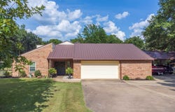 550 E Mountain Road, Longview, TX 75604