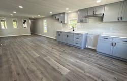 320 Pleasant Terrace, Matteson, IL 60443