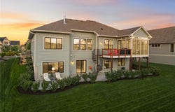 4152 Hummingbird Court N, Lake Elmo, MN 55042