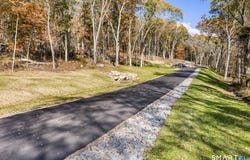 Tinker Lane, Lyme, CT 06371