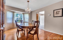 27 Appleby Lane, East Brunswick, NJ 08816