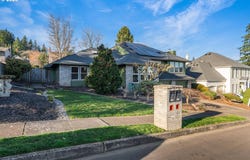 511 SE 15TH St, Gresham, OR 97080