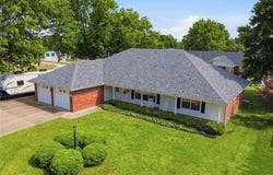 620 Grove Crest Road, Pryor, OK 74361