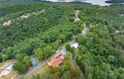 8107 Spruce Drive, Rogers, AR 72756