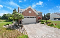 1518 Crystal Valley Court SE, Caledonia, MI 49316