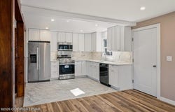 211 Geese Court, Bushkill, PA 18324