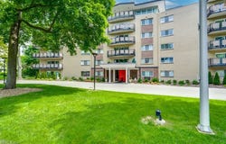 255 N Portage Path unit: 213, Akron, OH 44303